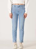 Wrangler Yüksek Bel Dar Paça Açık Mavi Kadın Denim Pantolon W2HC3833O-Açık Mavi