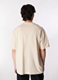 Lee Bisiklet Yaka Ekru Erkek T-Shirt L241182104 Loose Fit T-shirt