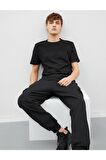 Erkek Siyah Slim Fit Basic Pamuklu Kısa Kollu T-Shirt