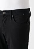 Mavi ZİFTT Serisi Jake Siyah Jean Pantolon 0042232200