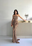 Gold Önü Taş Detaylı Yırtmaçlı Pul Payet Straplez Abiye 0801163.122