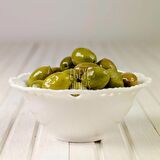 Ev Yapımı Geleneksel Yeşil Kırma Zeytin - 2 Kg. (Naturel Salamura Sadece Tuz ve Su İçerir)