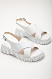 Bilekten Bağlamalı Çapraz Bantlı Poli Yüksek Taban Kadın Beyaz Sandalet TBACR856