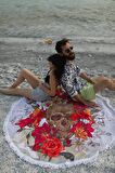 Gül Temalı Yuvarlak Plaj Havlusu