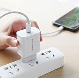 Borofone BA38A Lightning - Type-C 20 Watt Hızlı Şarj Aleti Beyaz