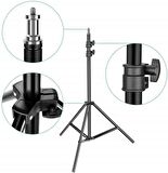 Coverzone Tekerlekli Tripod Kamera Işık Ayağı Demir 940GR Fotoğraf Makinesi Paraflaş Kamera 70-210 cm Yayıncı Vlog Youtuber Işık Tripod Ayağı (Normal Standart 470 GR Alüminyum Ayak + 3 Tekerlek)