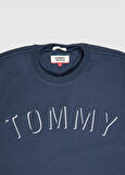 Tommy Jeans Erkek Bisiklet Yaka Tişört  DM0DM05297 U006303 