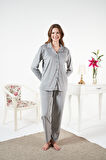 Kadın Kışlık Önden Düğmeli Çizgili Kadife Pijama Takımı Gri