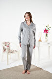 Kadın Kışlık Önden Düğmeli Çizgili Kadife Pijama Takımı Gri