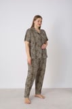 Estiva Kadın Kaplan Desenli Kahverengi Kısa Kollu Önden Düğmeli Soft Battal Pijama Takımı