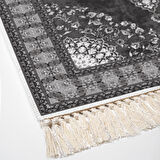 Alanur Yıldız Kaymaz Deri Tabanlı Saçaklı Dijital Halı