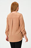 Büyük Beden Yakası Zincir Aksesuarlı Bluz