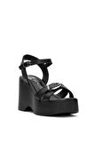 Venüs 2311531Y Kadın Hakiki Deri Dolgu Topuk Sandalet Siyah