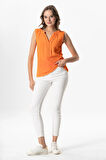 Kolsuz V Yaka Berrin Güpür Detaylı Müslin Yazlık Bluz Turuncu Trnc