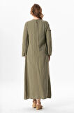 Uzun Kol Şahika Nervür Detaylı Uzun Müslin Yazlık Elbise Haki Hk