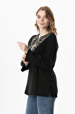 Uzun Kol Çiçek V Yaka Nakışlı Müslin Yazlık Bluz Siyah Syh