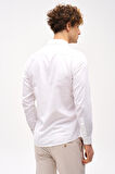 Beyaz Dynamic Fit  Düğmeli Yaka Düz Uzun Kollu Cepsiz Pamuklu Gömlek