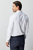 Beyaz Slim Fit Dar Kalıp Klasik Yaka Düz Uzun Kollu Cepsiz %100 Pamuk Gömlek