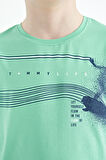 Su Yeşili Baskı Detaylı Standart Kalıp O Yaka Erkek Çocuk T-Shirt - 11133 | 9-10 Yaş