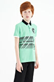 Su Yeşili Baskı Detaylı Polo Yaka Standart Kalıp Erkek Çocuk T-Shirt - 11094 | 5-6 Yaş