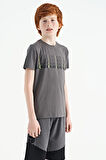 Koyu Gri Yazı Baskılı O Yaka Standart Kalıp Erkek Çocuk T-Shirt - 11149 | 4-5 Yaş