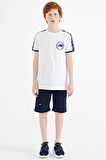 Beyaz Omuz Baskı Detaylı Standart Kalıp O Yaka Erkek Çocuk T-Shirt - 11121 | 12-13 Yaş