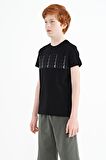 Siyah Yazı Baskılı O Yaka Standart Kalıp Erkek Çocuk T-Shirt - 11149 | 6-7 Yaş