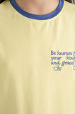Sarı Minimal Yazı Baskılı O Yaka Rahat Form Kısa Kollu Kız Çocuk T-Shirt - 75110 | 8-9 Yaş