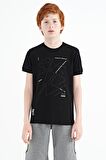 Siyah Minimal Yazı Baskılı Standart Kalıp O Yaka Erkek Çocuk T-Shirt - 11132 | 5-6 Yaş