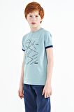Açık Mavi Minimal Yazı Baskılı Standart Kalıp O Yaka Erkek Çocuk T-Shirt - 11132 | 12-13 Yaş