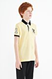 Sarı Kol Gögüs Nakış Detaylı Standart Kalıp Polo Yaka Erkek Çocuk T-Shirt - 11086 | 14-15 Yaş