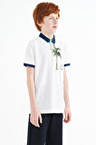 Beyaz Baskılı Cep Detaylı Standart Kalıp Polo Yaka Erkek Çocuk T-Shirt - 11144 | 13-14 Yaş