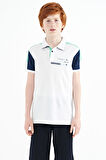 Beyaz Renk Bloklu Omuz Garni Detaylı Standart Kalıp Erkek Çocuk T-Shirt - 11155 | 14-15 Yaş