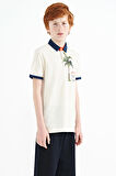 Ekru Baskılı Cep Detaylı Standart Kalıp Polo Yaka Erkek Çocuk T-Shirt - 11144 | 14-15 Yaş