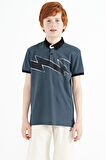 Orman Yeşili Baskı Detaylı Standart Kalıp Polo Yaka Erkek Çocuk T-Shirt - 11154 | 14-15 Yaş