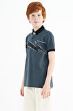 Orman Yeşili Baskı Detaylı Standart Kalıp Polo Yaka Erkek Çocuk T-Shirt - 11154 | 14-15 Yaş