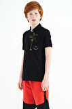 Siyah Baskılı Cep Detaylı Standart Kalıp Polo Yaka Erkek Çocuk T-Shirt - 11144 | 10-11 Yaş