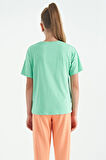 Su Yeşili Renki Yazı Baskılı O Yaka Oversize Kısa Kollu Kız Çocuk T-Shirt - 75112 | 10-11 Yaş