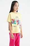 Sarı Renki Yazı Baskılı O Yaka Oversize Kısa Kollu Kız Çocuk T-Shirt - 75112 | 11-12 Yaş
