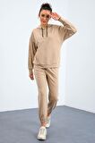 Bej Kapüşonlu Kanguru Cep Oversize Lastik Paça Kadın Eşofman Takımı - 95288 | L