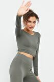 Çağla Uzun Kollu Dar Kalıp  O Yaka Kadın Crop Top - 97150 | L