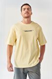 Sarı Yazı Baskılı O Yaka Erkek Oversize T-Shirt - 87984 | L