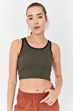 Tommy Life Haki Basic Sıfır Kol Dar Kalıp U Yaka Kadın Crop Top - 97160 | XS
