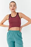 Bordo Basic Sıfır Kol Dar Kalıp U Yaka Kadın Crop Top - 97162 | L