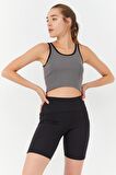 Gri Basic Sıfır Kol Dar Kalıp U Yaka Kadın Crop Top - 97162 | XS