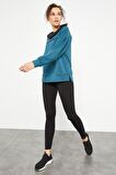 Zümrüt Kadın Büzgülü Deri Detaylı Kanguru Cep Kadın Oversize Sweatshirt - 97161 | XS