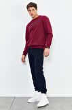 Erguvan Yazı Nakışlı O Yaka Rahat Form Erkek Sweatshirt - 88020 | S