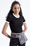 Siyah Basic Kol Detaylı O Yaka Kadın Crop Top  - 97200 | M