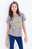 Gri Oversize Renkli Yazı Baskılı O Yaka Kız Çocuk T-Shirt - 75029 | 9-10 Yaş