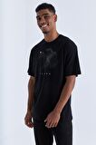 Siyah Baskı Detaylı O Yaka Erkek Oversize T-Shirt  - 88093 | S